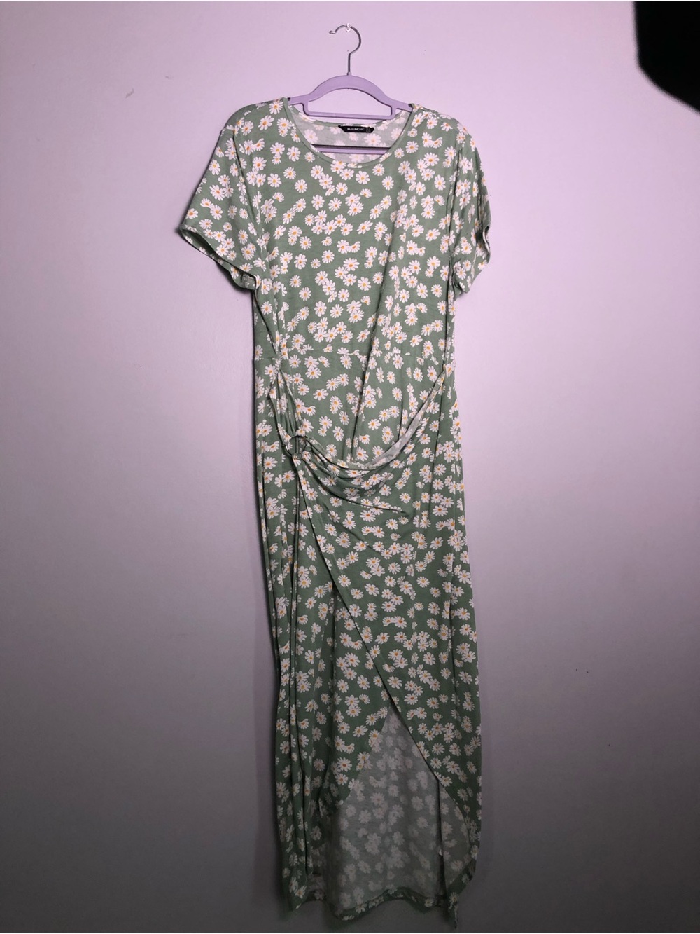 BloomChic Sage Green Daisy Print Maxi Dress